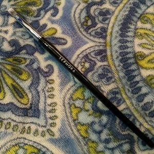 Sephora professional brush pro lip #81